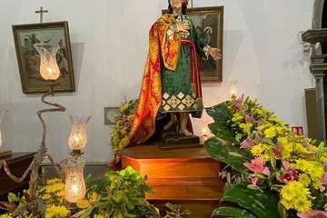 Preparación de los pasos de la Semana Santa de San Juan/Francisco Javier Santana.